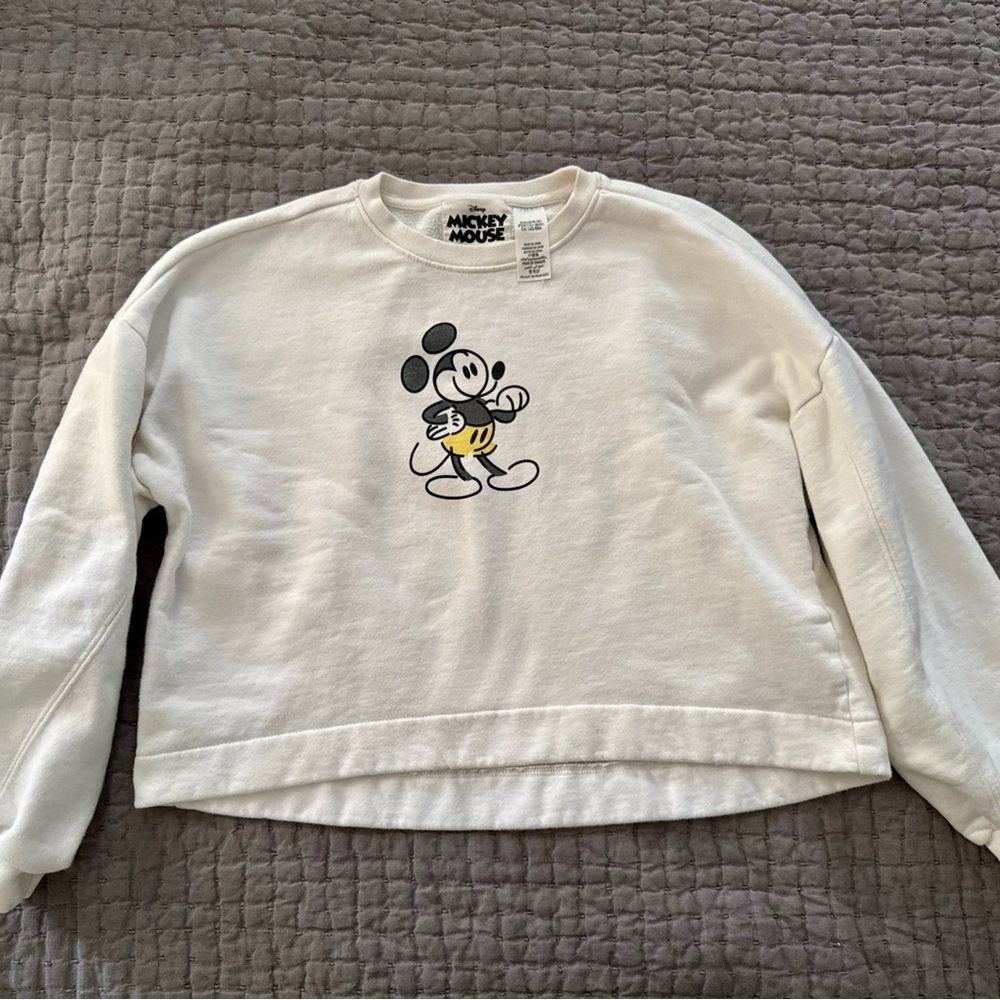 Disney Store Mickey Mouse Genuine Mousewear White Sweatshirt sold out